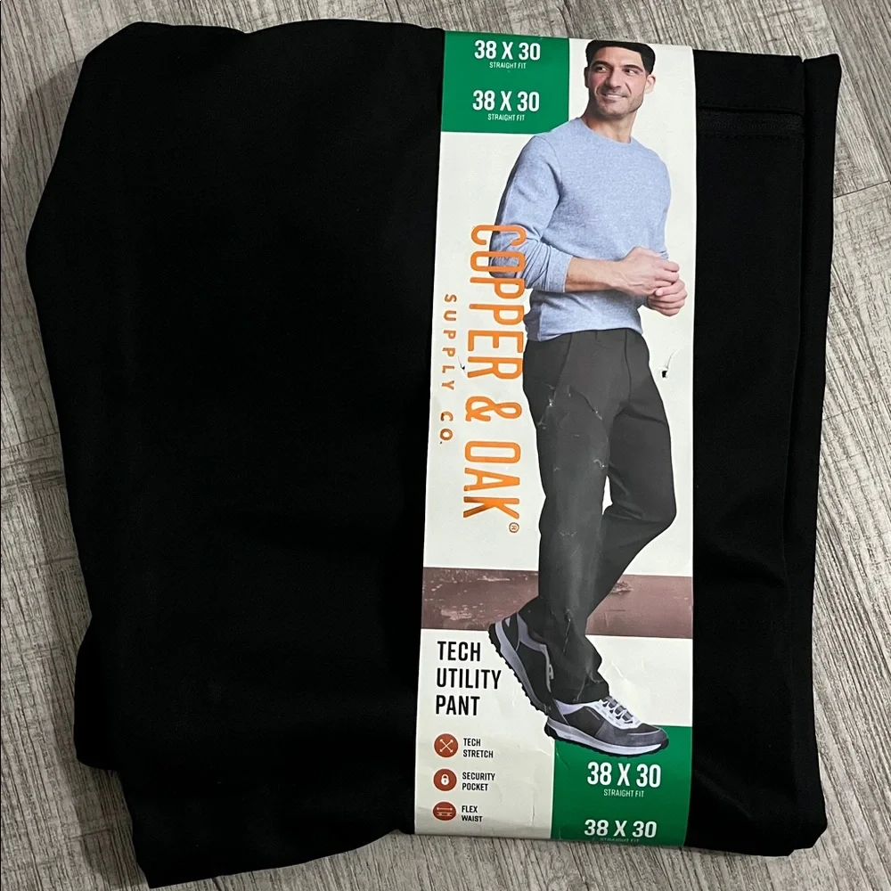 Copper & Oak Black Tech Utility Pants - Picture 4 of 4